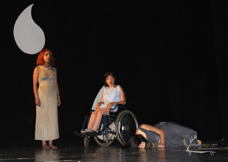 Ba-Ar-Di-A-therapeutic-dance-studio-002